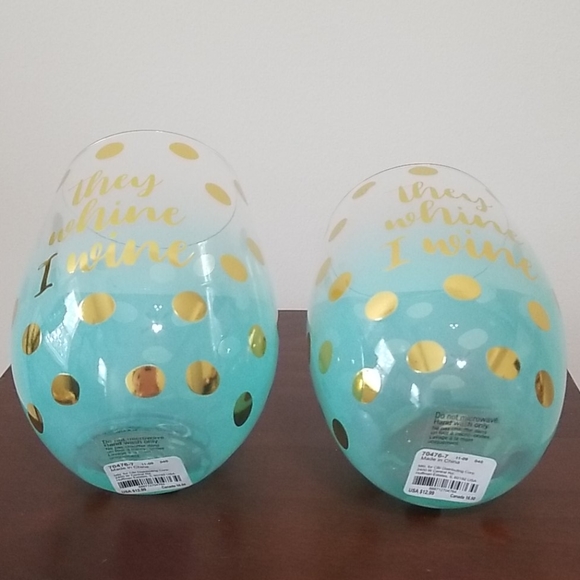 Set of 2 They whine I wine Polka Dot Wine glasses - Picture 6 of 8